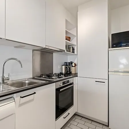 Apartment Windsor 0201 G-1017